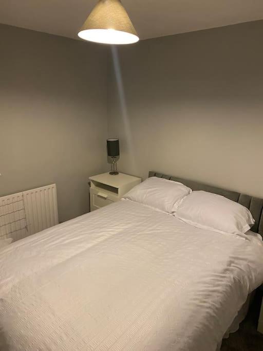 Cosy 1 Bed Home @Stevenage Bagian luar foto